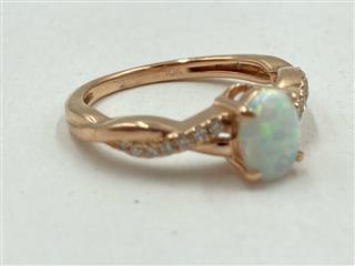 10K Yellow Gold & Synthetic Opal Stone Ring 2.2g